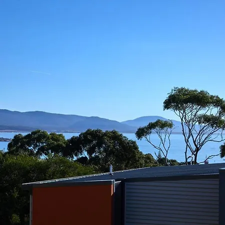 Bicheno Views On Douglas Exterior photo