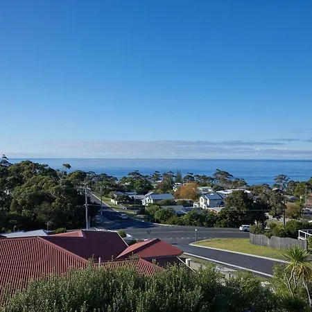 Bicheno Views On Douglas Exterior photo